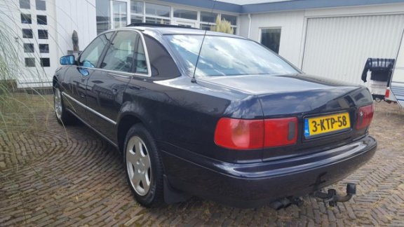 Audi A8 - 2.8 5V Pracht auto met een apk tot 31-10-2020 een onderhoudsbeurt gehad op 3 september 201 - 1