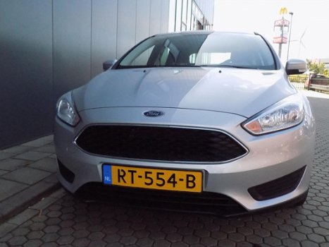 Ford Focus - 1.0 100PK-TREND-5DRS-AIRCO - 1