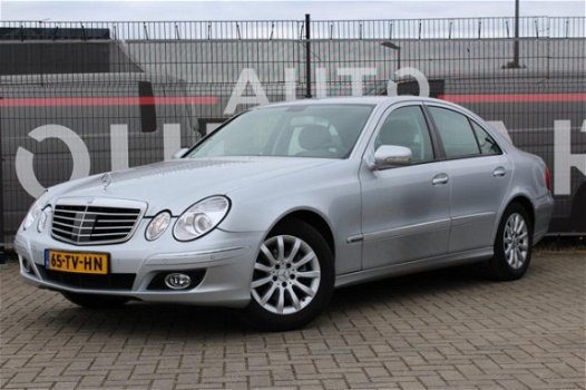 Mercedes-Benz E-klasse - 280 Elegance 231 PK, NAVI, automaat - 1