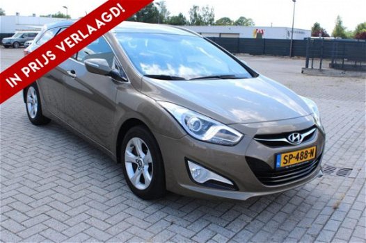 Hyundai i40 Wagon - 1.6 GDI Blue i-Catcher PDC, Clima, stuurbediening, 16