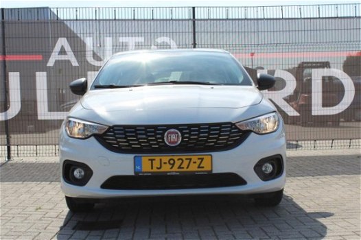 Fiat Tipo. - 1.4 16v Pop PDC, Trekhaak, APK 11/2021, stuurbediening, Airco, cruise control - 1