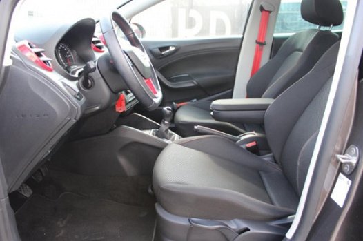Seat Ibiza - 1.0 EcoTSI FR Connect PDC, navi, Xenon, cruise control, APK 1-2021 - 1