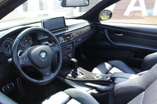 BMW 3-serie Cabrio - 330d High Executive automaat, Xenon-verlichting, airco, NAVI, Cruise control - 1
