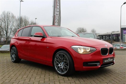 BMW 1-serie - 116i Limited Edition Navi, PDC achter, Automaat, APK tot 05/2020 - 1