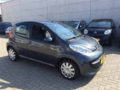 Peugeot 107 - 1.0-12V XR /AIRCO - 1