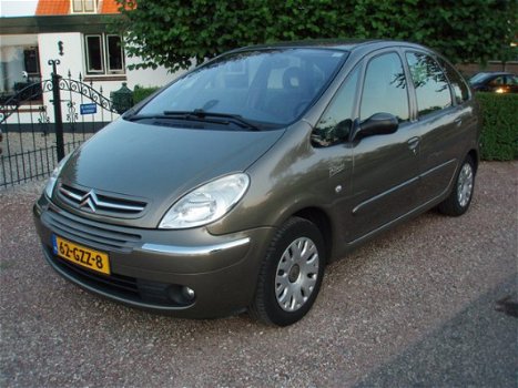 Citroën Xsara Picasso - 1.6i-16V Image *1e EIGENAAR*129500 org.km.*DEALER ONDERHOUDEN - 1