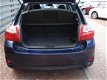 Toyota Auris - 1.8 Full Hybrid Executive Navigatie Keyless Entry - 1 - Thumbnail