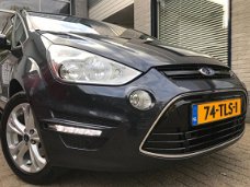 Ford S-Max - 2.0 Titanium Led/Navi/Clima/Cruise/Pdc/Lmv