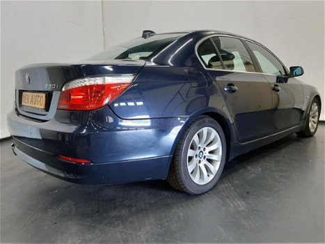 BMW 5-serie - 520i Business Line - 1