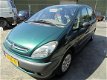 Citroën Xsara Picasso - 1.8i-16V deze auto heeft leren bekleding en rijdt schakeld goed - 1 - Thumbnail