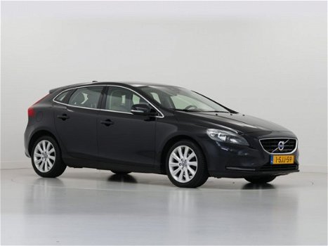 Volvo V40 - 1.6 D2 115 PK 6-Bak Summum - 1