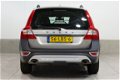 Volvo XC70 - D5 AWD Aut. Leder Navigatie Afn.Trekhaak 205pk - 1 - Thumbnail