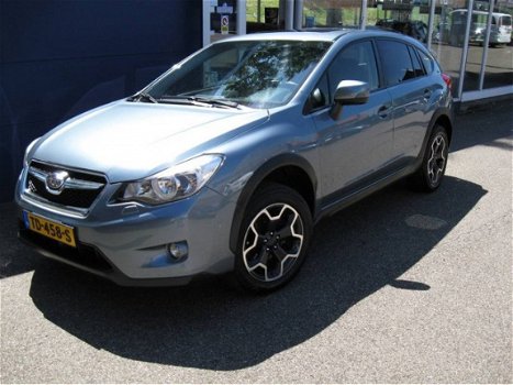 Subaru XV - 2.0i AWD CVT Executive Leder Navi Xenon Open dak - 1