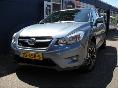 Subaru XV - 2.0i AWD CVT Executive Leder Navi Xenon Open dak - 1