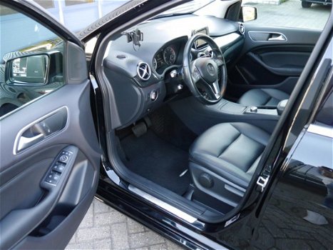 Mercedes-Benz B-klasse - 180 CDI Prestige 108000KM ECC NAVI LEDER XENON PDC CRUISE - 1