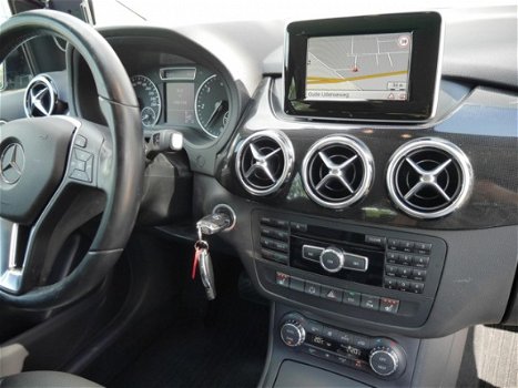 Mercedes-Benz B-klasse - 180 CDI Prestige 108000KM ECC NAVI LEDER XENON PDC CRUISE - 1