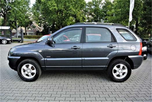 Kia Sportage - 2.7 V6 Adventure 4WD Automaat Trekhaak Pdc Airco Ecc - 1