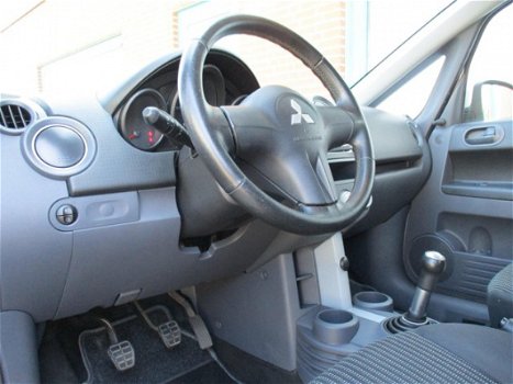 Mitsubishi Colt - 1.3 Incharge+ 5 Drs Airco Rijklaar APK 7-2020 - 1