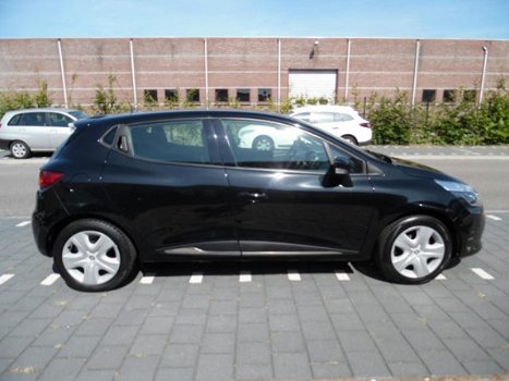 Renault Clio - 1.2 Expression - 1