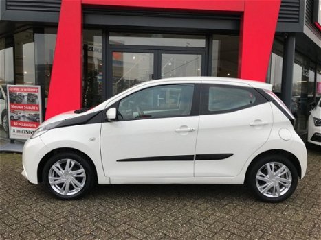 Toyota Aygo - 1.0 VVT-i x-cite / AIRCO / LMV - 1