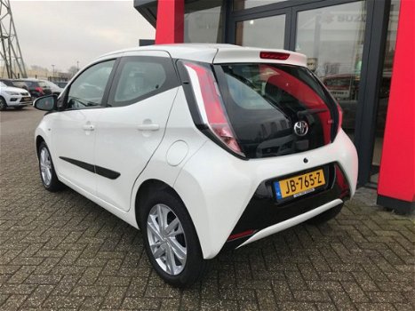 Toyota Aygo - 1.0 VVT-i x-cite / AIRCO / LMV - 1