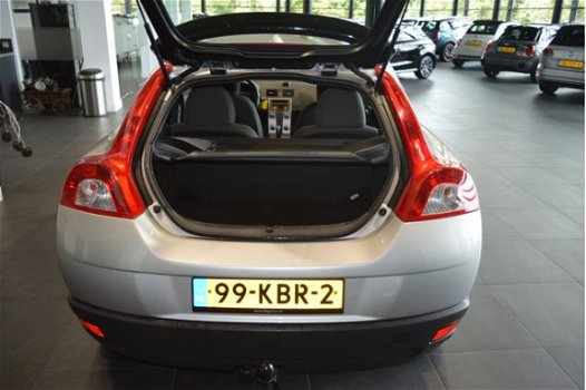 Volvo C30 - 1.6D Sport clima cruise trekhaak 84000 km 17 inch - 1