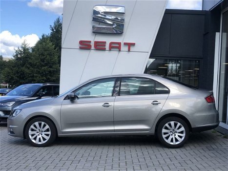 Seat Toledo - 1.2 TSI Style Connect Navigatie Parkeersensoren v+a - 1