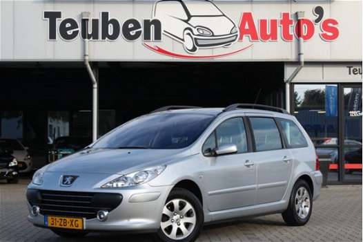 Peugeot 307 Break - 1.6 HDiF Premium airco, climate control, cruise control, lichtmetalen wielen - 1