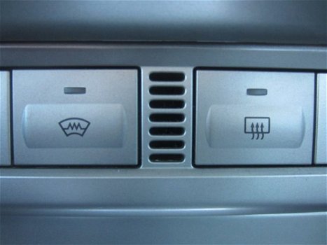 Ford Focus Wagon - 1.6 Comfort Airco, Trekhaak, NAVI, voorruit verwarming - 1