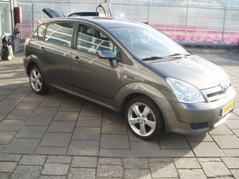 Toyota Corolla Verso - 1.6 VVT-I 5P Terra AIRCO Lees de advertenie goed - 1