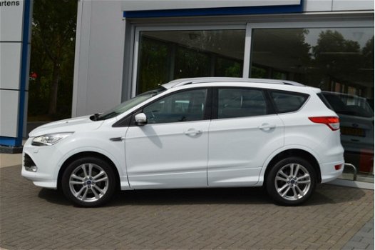 Ford Kuga - 1.6 EcoBoost 150pk 2WD Titanum Sport - 1