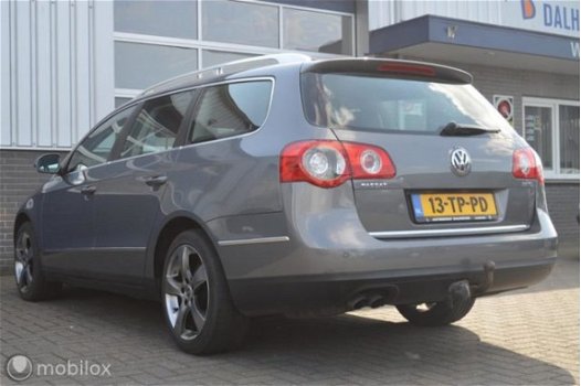 Volkswagen Passat Variant - - 2.0 TDI Highline - 1