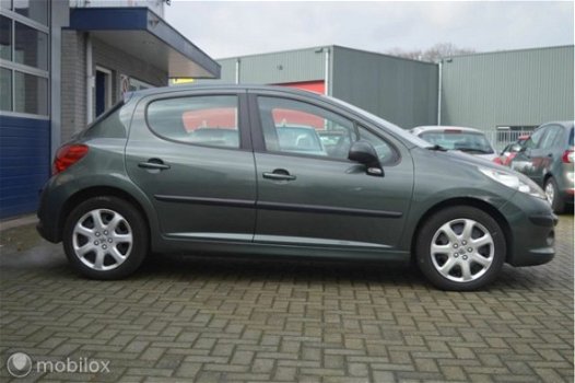 Peugeot 207 - - 1.6-16V XT GEEN VTi - 1