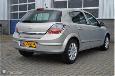 Opel Astra - - 1.6 Temptation