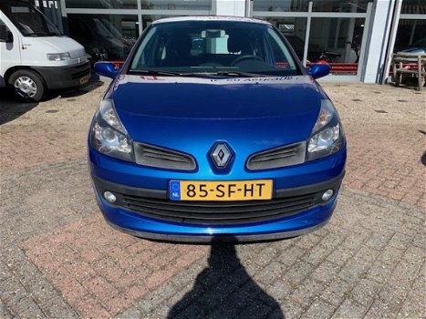 Renault Clio - 1.6, 16V, 112pk, Airco, APK:30-7-2020 - 1