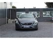 Volvo V40 - 2.0 D2 120pk Nordic+ FULL-LED + STANDKACHEL - 1 - Thumbnail