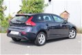 Volvo V40 - D2 Kinetic, Navi, PDC Achter, Bluetooth - 1 - Thumbnail