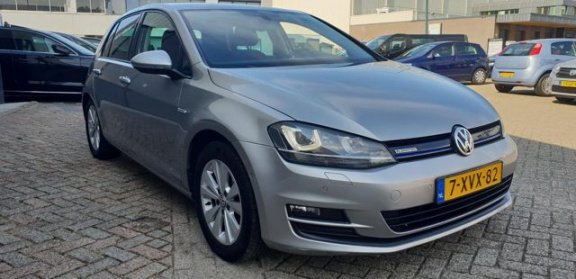 Volkswagen Golf Plus - 1.6 TDI 110pk BlueMotion Trendline Plus - 1