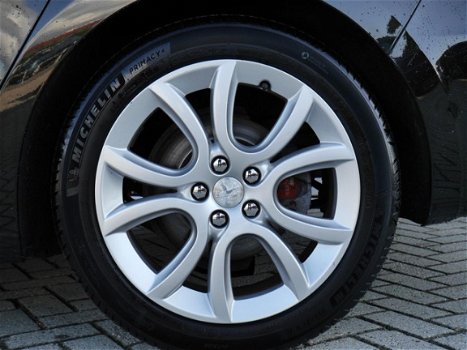 Peugeot 508 SW - 1.6 156pk Allure | Xenon | 18 inch | Leer/Stof - 1