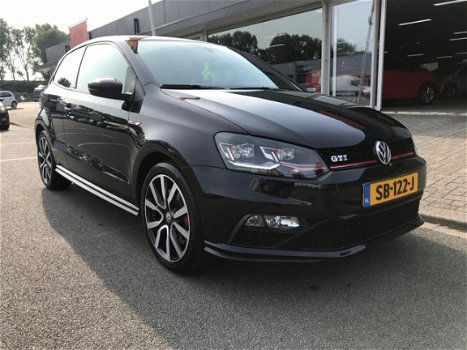 Volkswagen Polo - 1.8 TSI GTI 192PK Led Stoelverwarming PDC Cruise C - 1