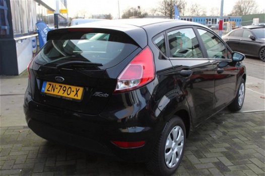 Ford Fiesta - 1.25 12.5 CHAMPIONS EDITION AIRCO ELEK PAKKET 60 PK - 1