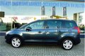 Peugeot 5008 - 1.6 THP BL Executive 7p. Pano, Head-up, Navi, Clima, Afn. trekhaak - 1 - Thumbnail