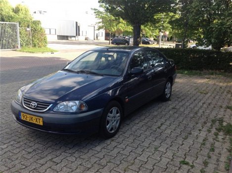 Toyota Avensis - 1.8-16V Linea Terra ZEER NETJES EN GOED ONDERHOUDENAIRCO - 1