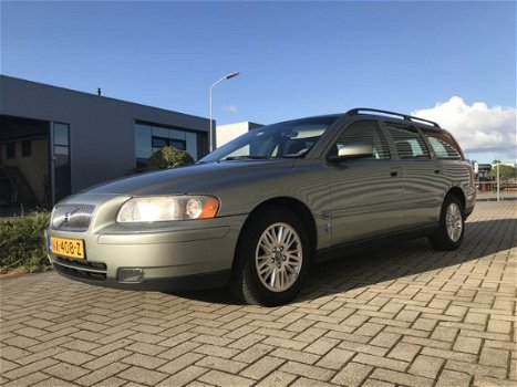 Volvo V70 - 2.4D - 1