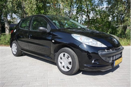 Peugeot 206 - 1.1 XR 5-dr. | Airco | zuinig - 1