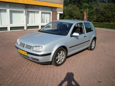 Volkswagen Golf - 1.8-5V Comfortline AIRCO NEW APK - 1