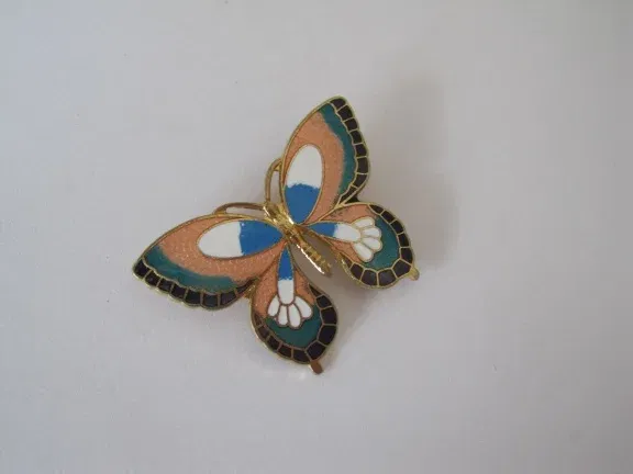 Broche goudkleurige vlinder met cloisonné emaille 4.4x3.1 cm - nr. 1