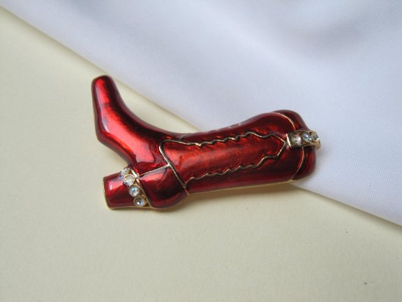 Broche goudkleurige en rood emaille laars aurora steentjes 5.0x3.6 cm. - Afbeelding 5