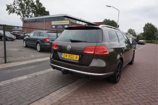 Volkswagen Passat Variant - 1.4 TSI AUTOMAAT HIGHLINE BLUEMOTION NL AUTO PERF.STAAT LEDER/ALCANTARA - 1