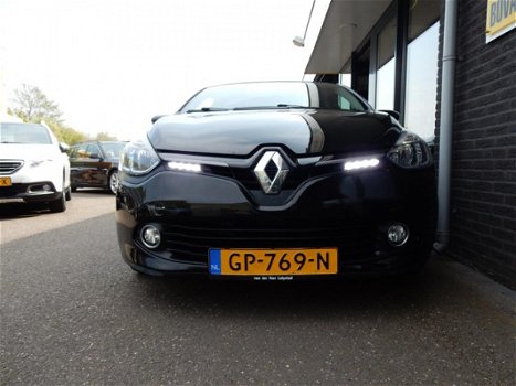 Renault Clio - 1.5 dCi ECO Night&Day - 1